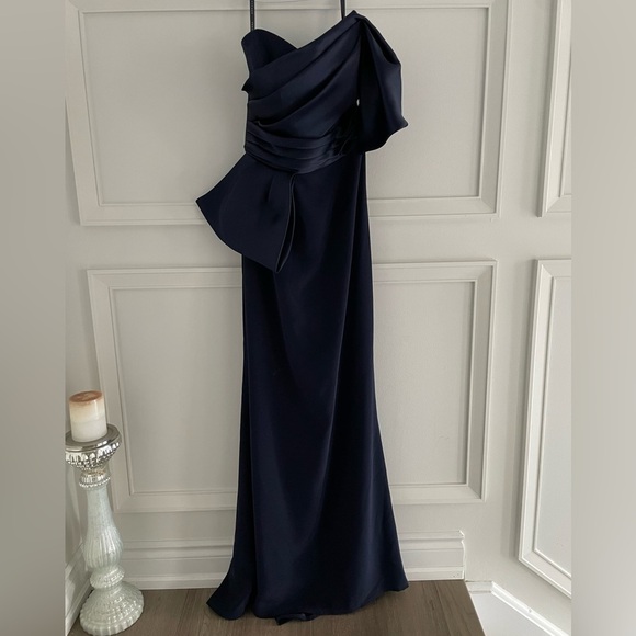 Fitted  Strapless Gown with Ruffled Detail in Navy Blue - Picture 3 of 10